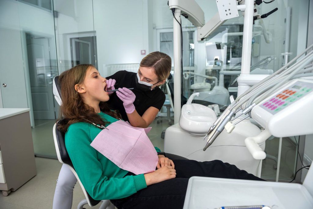W dzisiejszych czasach stomatologia rozwija się w zastraszającym tempie