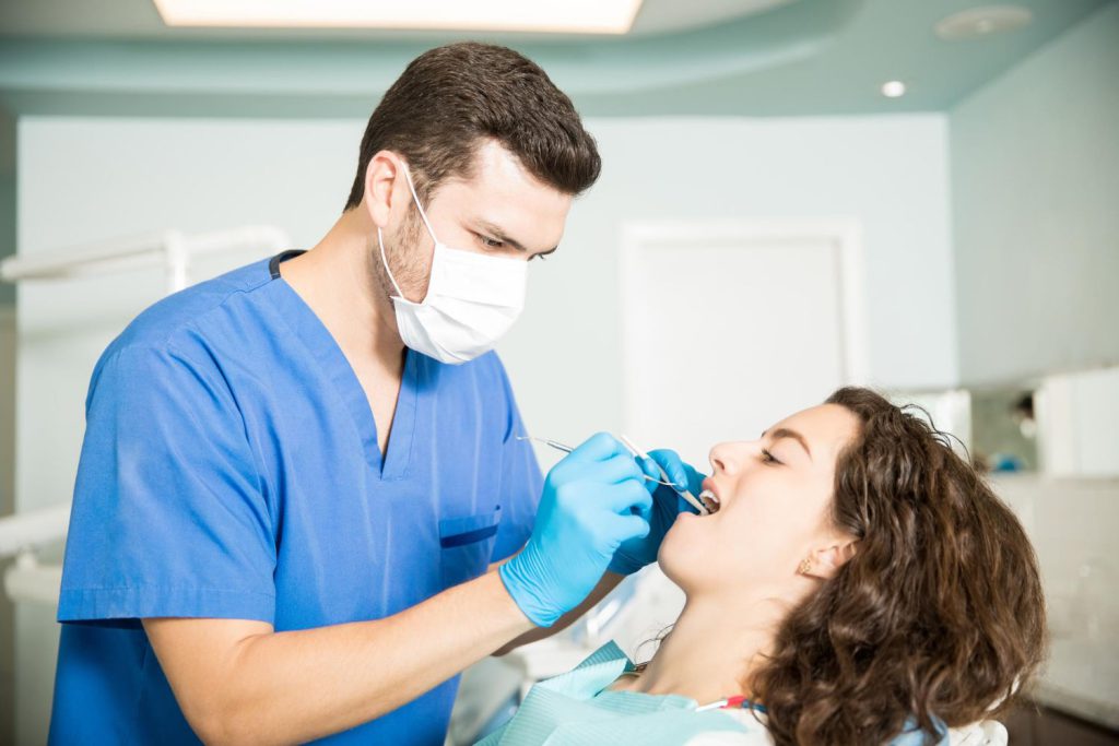 Dzięki postępom technologicznym w stomatologii, leczenie kanałowe stało się bardziej precyzyjne i skuteczne